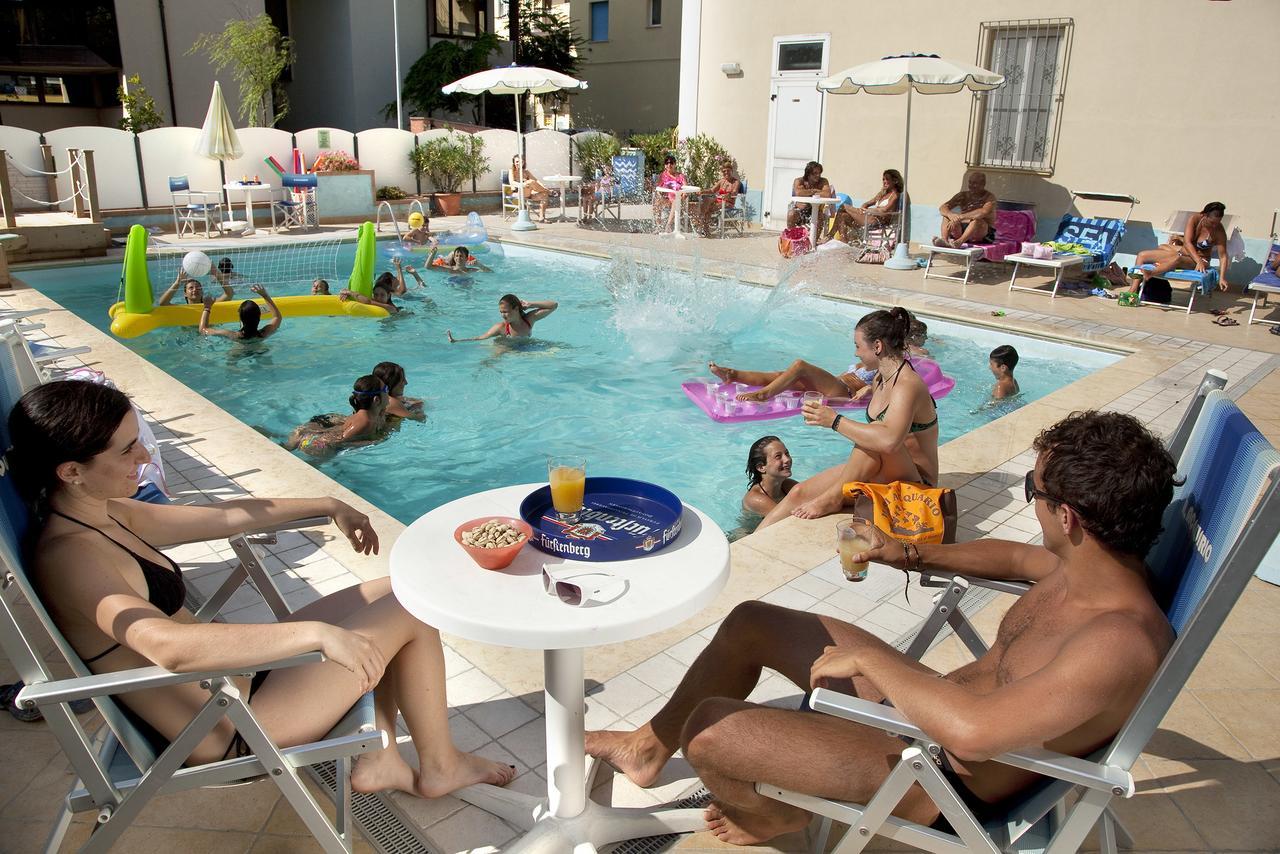 Hotel Acquario Rimini Eksteriør billede